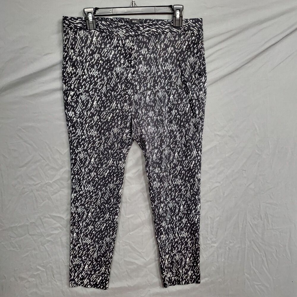 Attention Pants Womens Size 10 Black Geometric Print Slim Fit Stretch Ankle